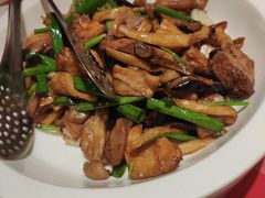 橄榄油炒三种蘑菇-西贝莜面村(银泰创意城店)