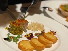 -Mogul Eatery·大亨餐酒馆