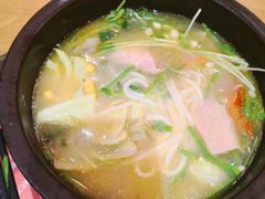 -妈妈故事米线(市府恒隆店)