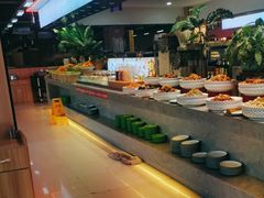 -新艺自助美食城(中山路店)
