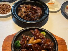 -八府香鸭·啫啫煲(华山路店)