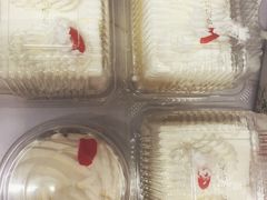 -红宝石·鲜奶小方·海派西点房(金杨店)