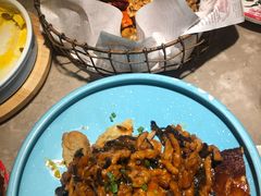 老油条的鱼香肉丝-新白鹿餐厅(金鹰新街口店)