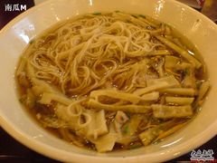 -朱鸿兴面馆(镇湖店)