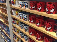 -名创优品(江南新地店)
