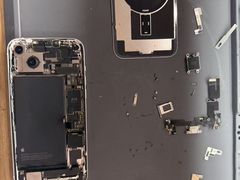 -爱畅享华为苹果手机维修服务(虹口龙之梦店)