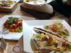 -松山湖凯悦酒店·Café自助餐厅·周末火舞秀表演
