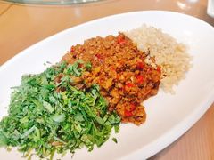 -味上湘菜馆(岳麓山店)