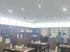 -蟹上黄·蟹黄面·江南糖水(人民广场店)