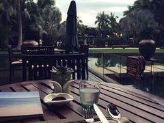 -三亚湾海居铂尔曼度假酒店