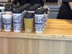 -霸王茶姬(上海静安大悦城店)