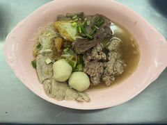 -榮泰米粉湯(Left Shop)