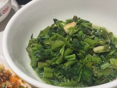 -味上湘菜馆(河马店)