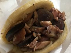 -闫家驴肉老店(华电一校店)