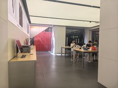 -华为智能生活馆(上海金桥国际商业广场)