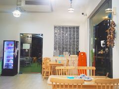 大堂-竹语饭香·原生态农庄·烧鸡·竹筒饭·河鲜(森林海白水寨店)