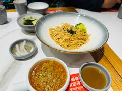 -馋三尺蟹粉小笼(人民广场店)