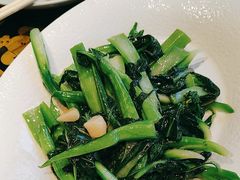 -娜仁图雅蒙古美食村(33小镇店)