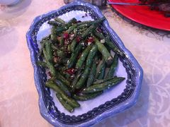 -维吾尔餐厅(宜山路店)