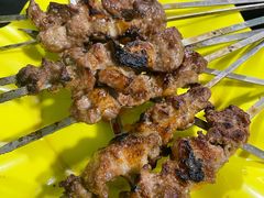 -烤肉小伙烤肉店