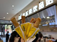 -胖东来生活广场(健康路店)
