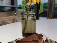 黑巧百利甜千层-Toris(LuOne凯德晶萃广场店)