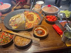 -萍姐火锅·公路夜市(武汉首店)