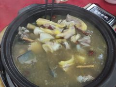 -花苑美食横琴生蚝火锅(拱北粤华路店)