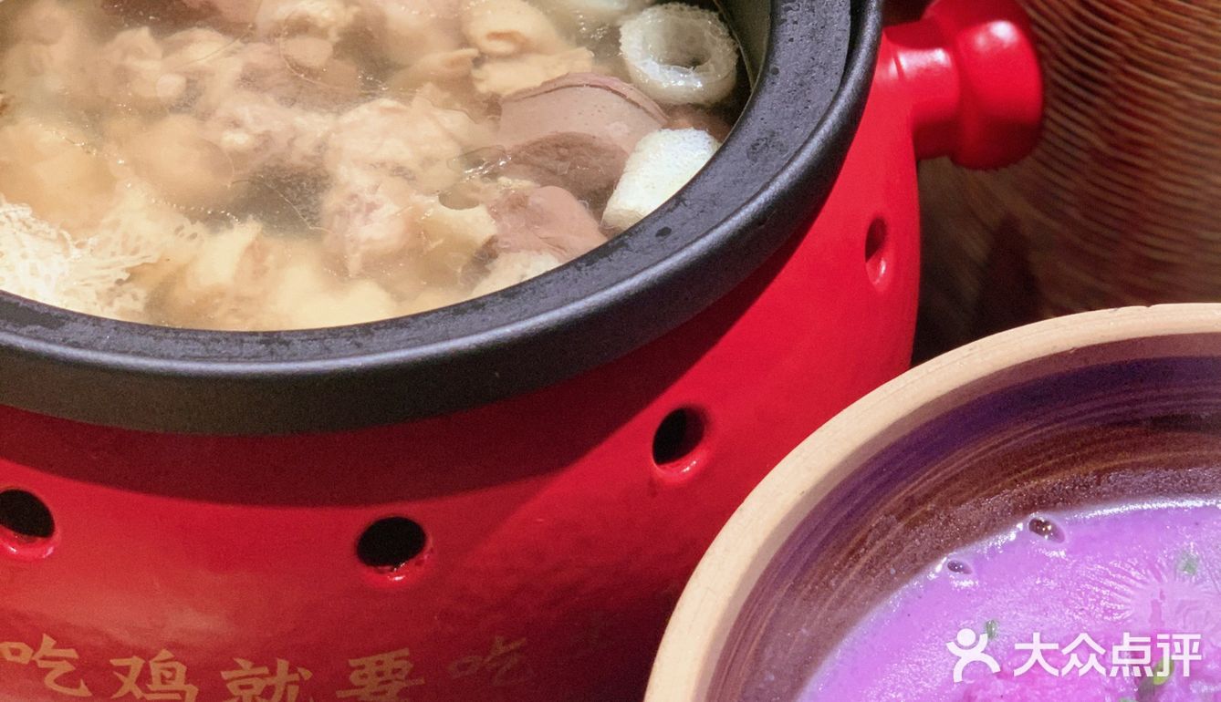 广州美食探店|这是一家有集市的湘菜土鸡馆
