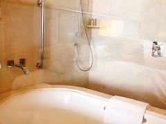 -舟山希尔顿酒店