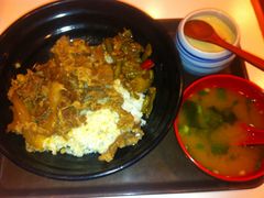 牛东-食其家·牛丼咖喱(金桥国际店)