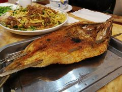 烤狗头鱼-新疆风味冷水鱼庄(友谊峰路店)