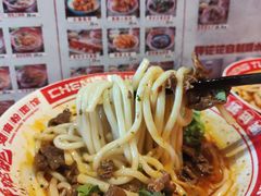 -秤砣砣·湖南粉面馆(青年路店)