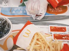-麦当劳(世贸店)