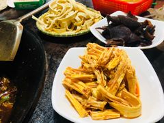 蒜香豆笋-潭州老友灶台鸡·竹屋老灶(光明E城店)