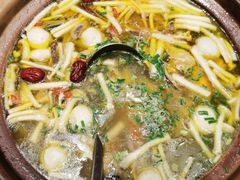 镇店肚包鸡打边炉-品大伍·食之道品伍味