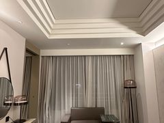 -上海漕河泾万丽酒店