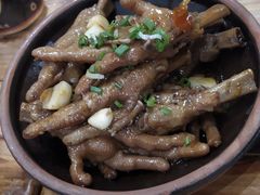 -霄汉牛三鲜湖北砂锅菜(万松园2店)
