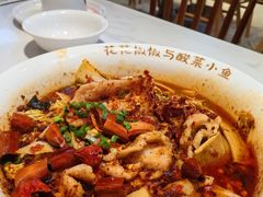 -渝是乎川渝小炒(新世界百货望京店)