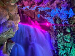 -泰安地下龙宫景区