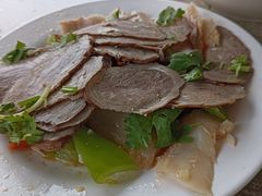 -正宗胖子抻面馆(岭东路店)