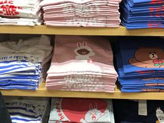 -优衣库(郑州丹尼斯大卫城店)