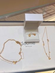 -潮宏基(万象城店)