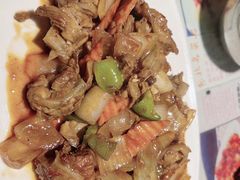 风味红烧月牙骨-乡间好味私家菜(总店)