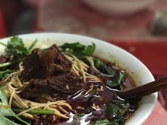 -黎氏老太婆小面馆(临华大厦店)
