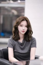 -首脑美发沙龙