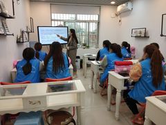 -艺采红鹰职业培训学校