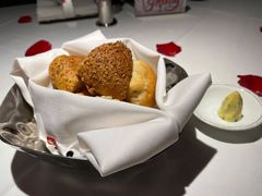 餐前面包-燃扒房Steakhouse(皇庭店)