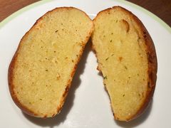 特制蒜香面包-萨莉亚意式餐厅(国和1000店)