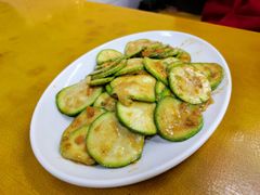 咸蛋黄炒小瓜-甜甜屋(解放中路店)